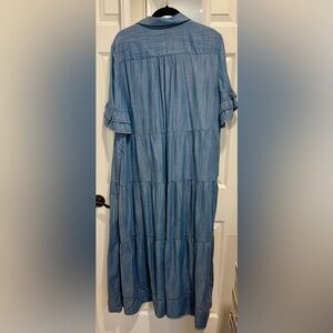 Chico's Medium Wash Chambray Short Sleeve Tiered Maxi Dress Size 2.5